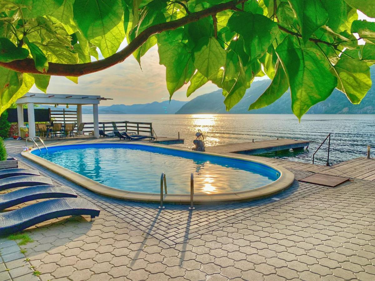 Exclusive Villa Eselnita Luaran gambar